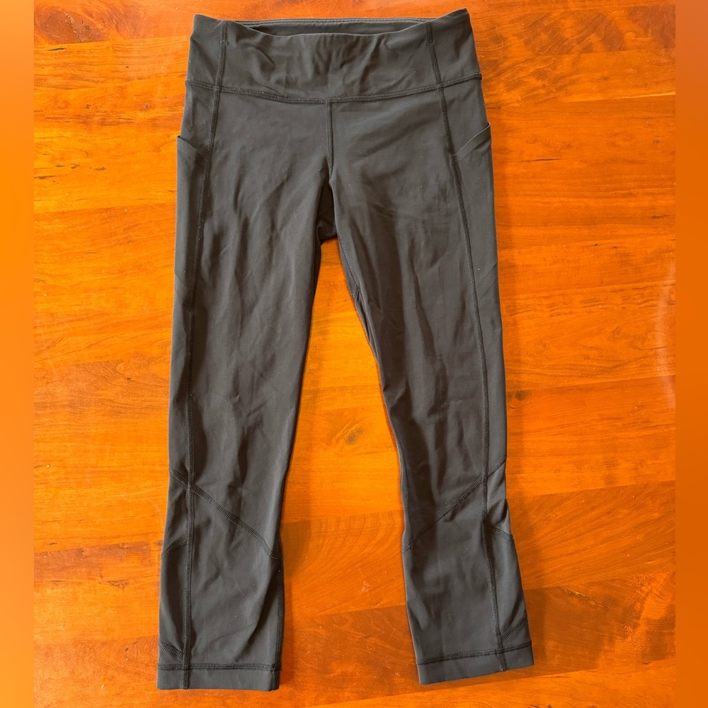 Lululemon Women’s Running Capris Leggings